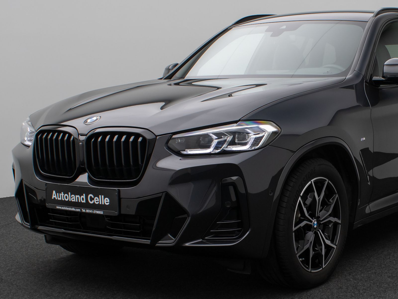 Fahrzeugabbildung BMW X3 xD20d  M Sport Kamera DAB HiFi Komfort 19Zoll