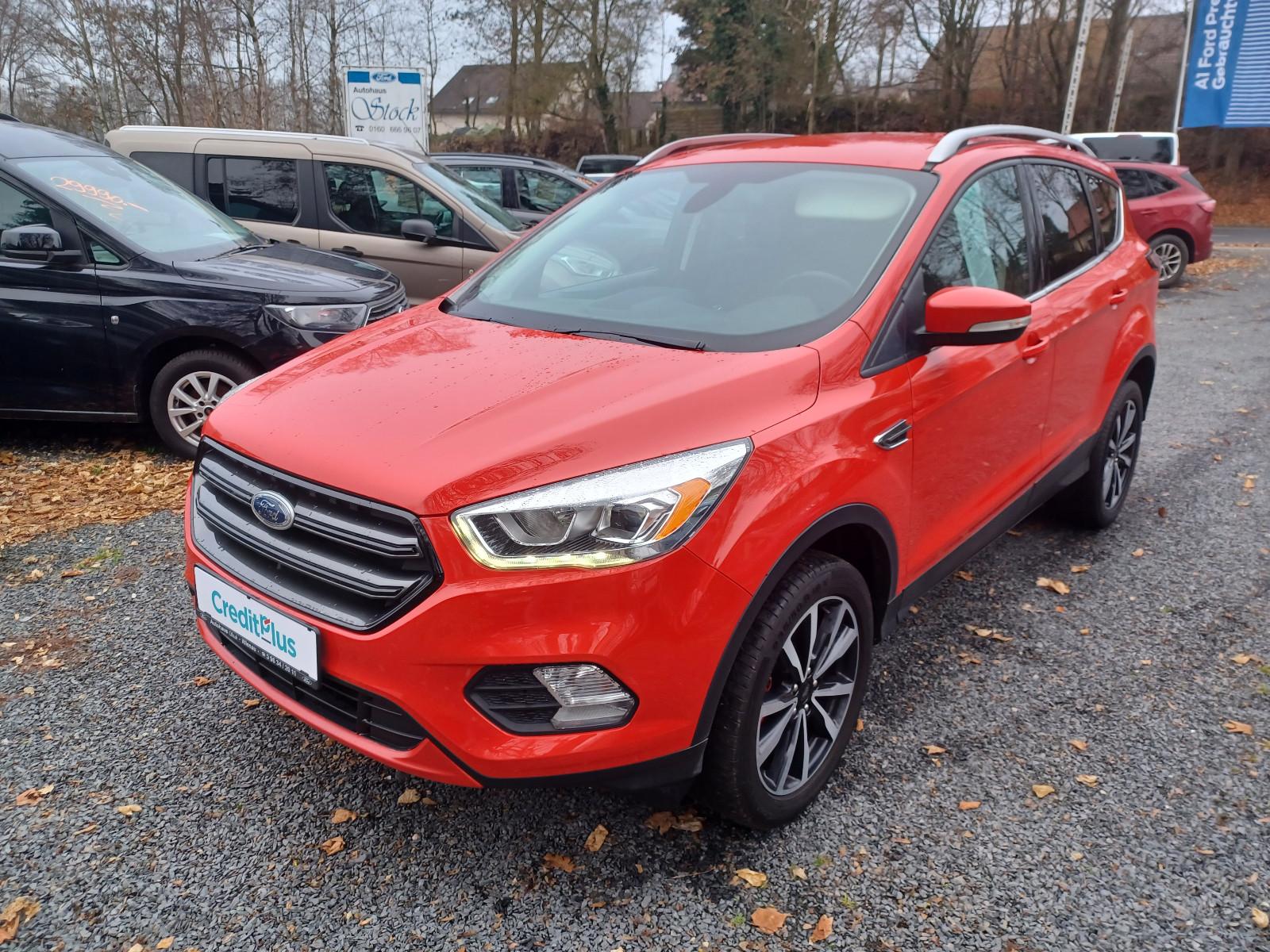 Ford Kuga 1,5  ** Titanium / AHK  ** mit Garantie
