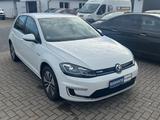 Volkswagen Golf VII Lim. e-Golf 28.000Km 2.Hand - Volkswagen Golf mit Elektro-Antrieb: Limousine