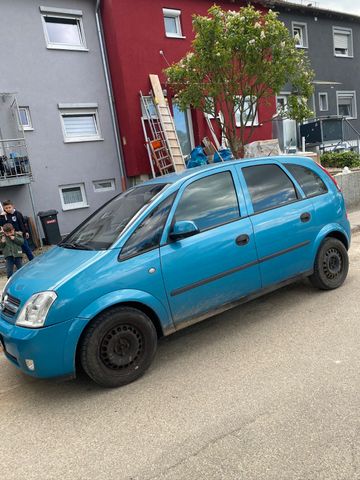 Opel Meriva 1.8 -