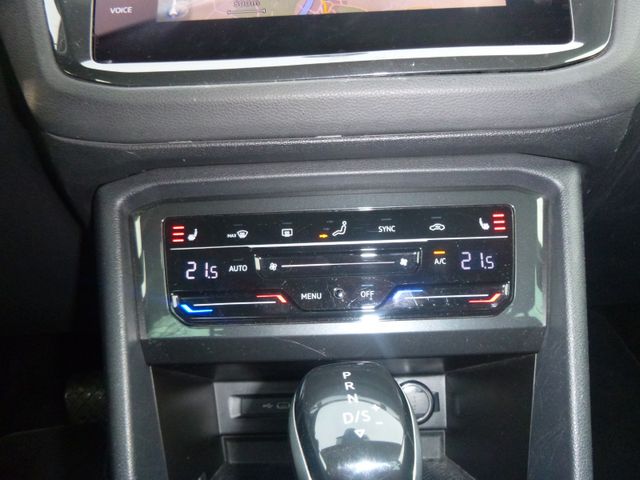Fahrzeugabbildung Volkswagen Tiguan 1,5 TSI Elegance >AUT/AHK/NAV/LED/PDC<