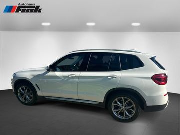 BMW X3 xDrive30e xLine Head-Up HiFi DAB LED WLAN