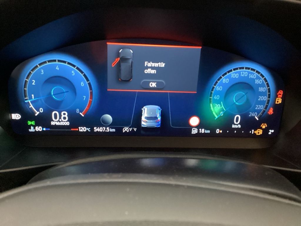 Fahrzeugabbildung Ford Focus Turnier Titanium X AHK-abnehmbar Navi LED