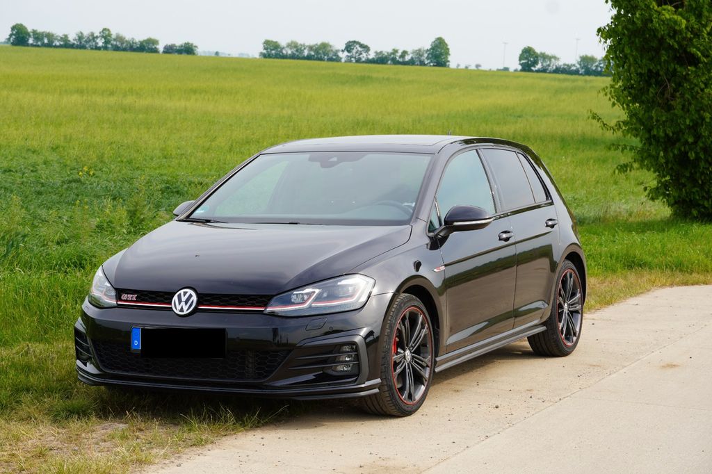 Image of Volkswagen Golf