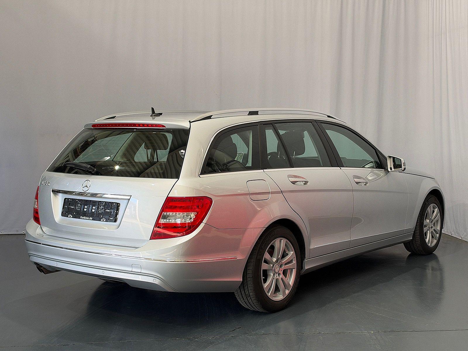Mercedes-Benz C 180 T-Modell CGI BlueEfficiency ELEGANCE