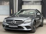 Mercedes-Benz C 300 e Avantgarde LED Comand Midline Rü-Kamera - Mercedes-Benz C 300 mit Hybrid-Antrieb: Automatik
