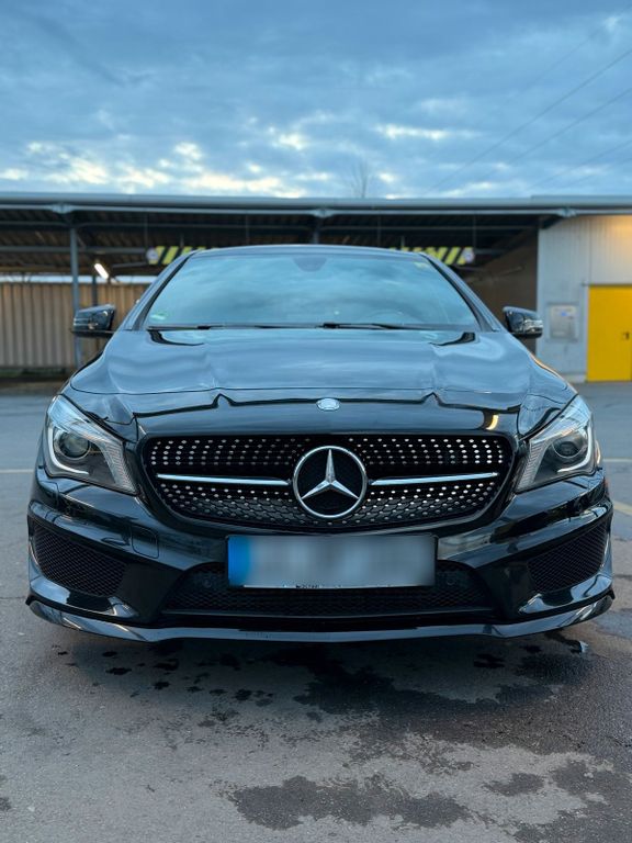 Image of Mercedes-Benz CLA 220