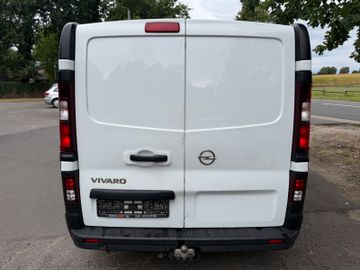 Opel Vivaro - 9