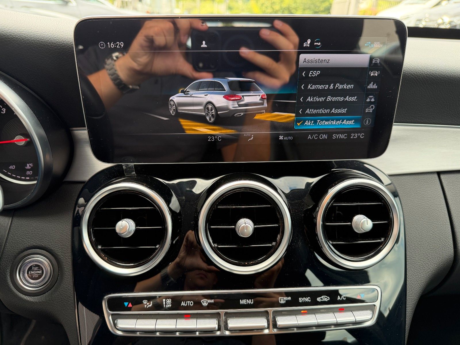 Fahrzeugabbildung Mercedes-Benz C 180 T Avantgarde MBEAM+Distr+R-Kamera+LenkAssi