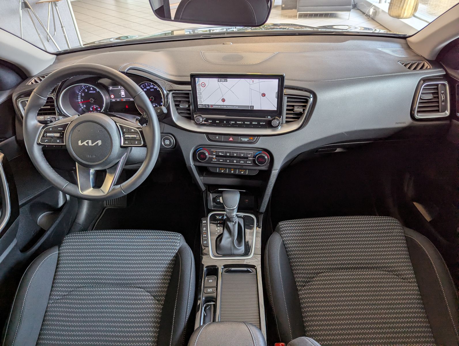 Fahrzeugabbildung Kia cee'd Sportswagon 1.5 Ultim Style-Pak JBL ACC 7J