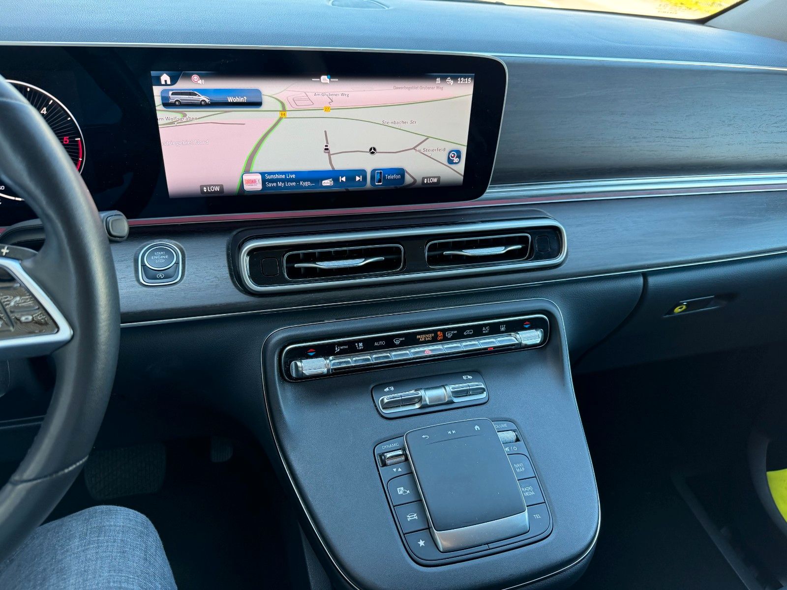 Fahrzeugabbildung Mercedes-Benz V 300 d AVA Extral DISTRONIC Standheiz el Türen