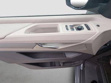 Volkswagen T7 Multivan - 11