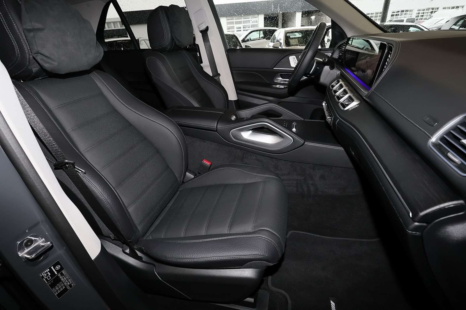 Mercedes-Benz GLE 580 4M AMG V8 Multikontursitze AHK Pano Dist foto 4