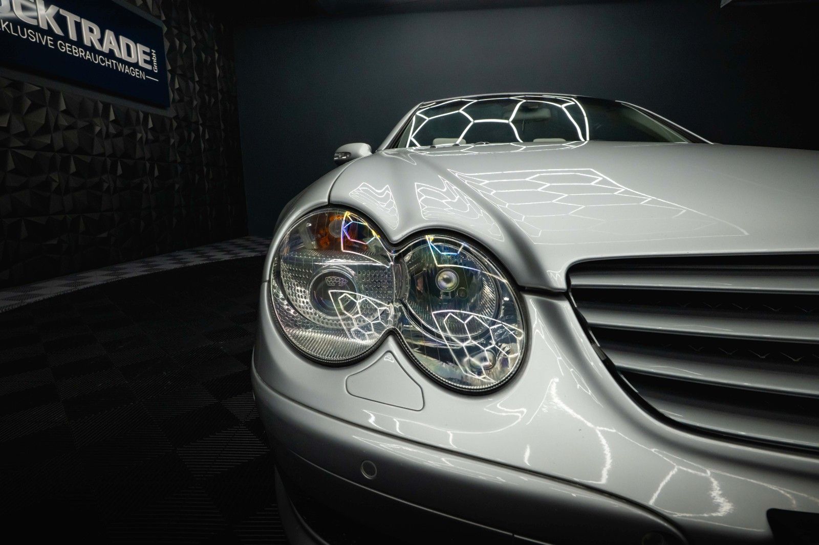 Fahrzeugabbildung Mercedes-Benz SL 500 AMG Paket *Facelift*ABC Sport*TÜV NEU*