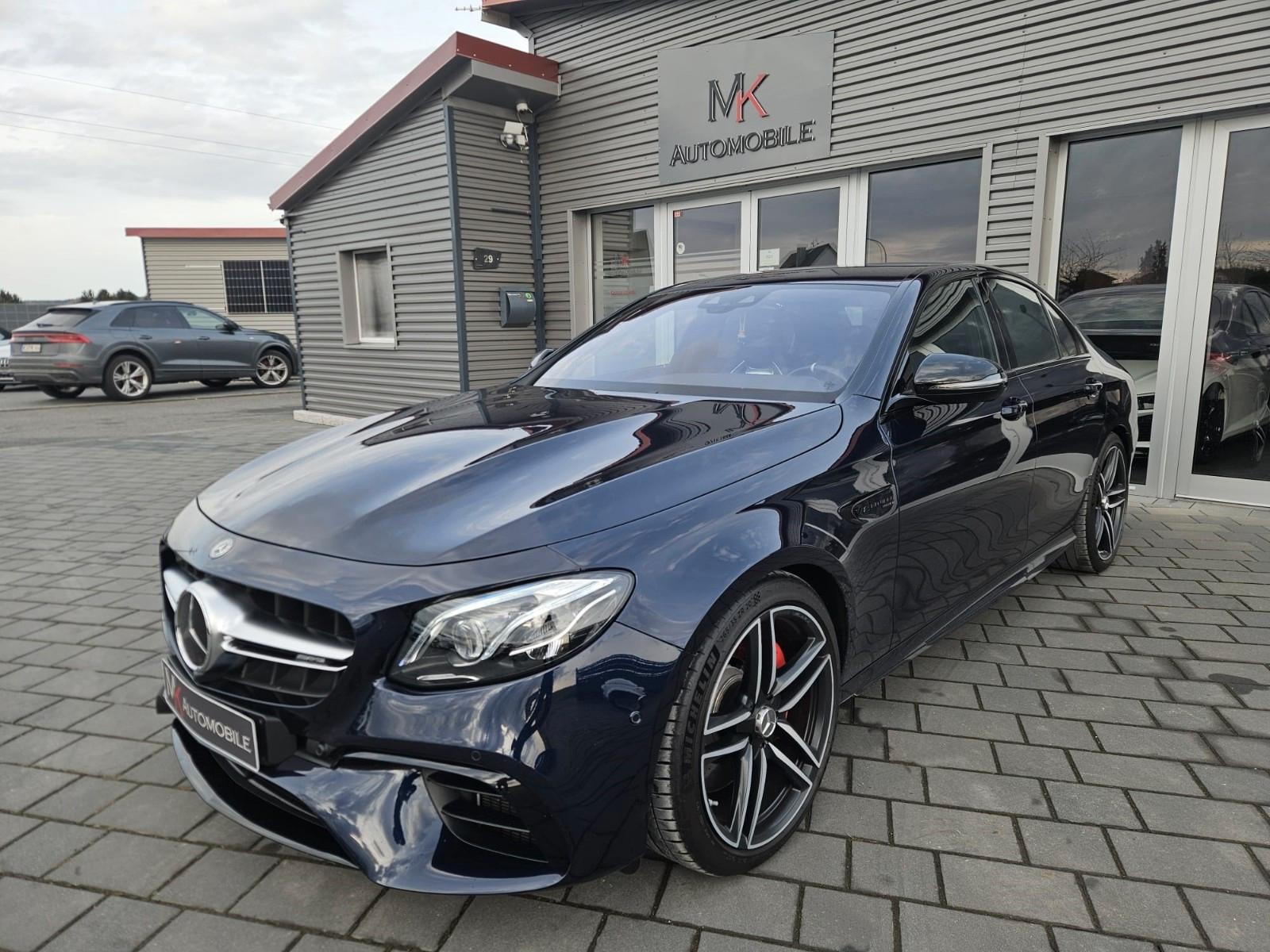 Mercedes-Benz E 63 AMG S 4matic *Carbon*Schalensi.*Burmester*