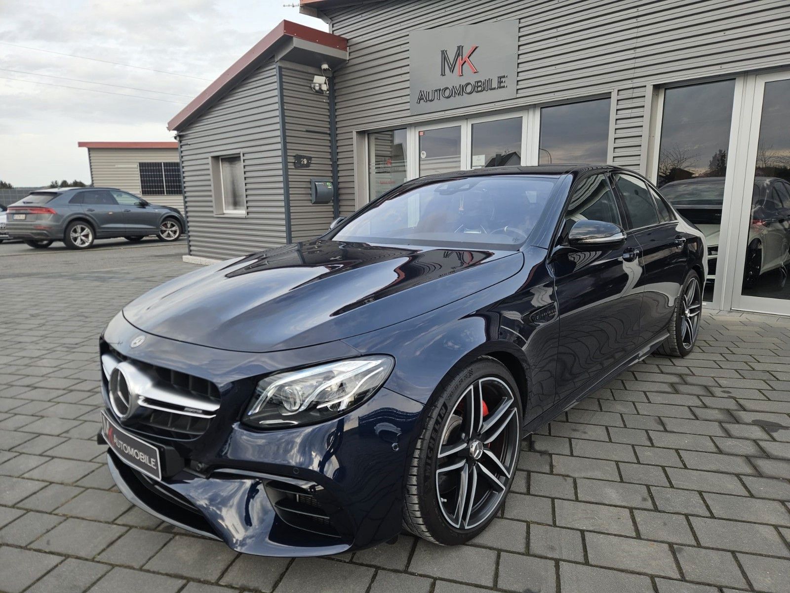MERCEDES-BENZ E 63 AMG S 4matic *Carbon*Schalensi.*Burmester*