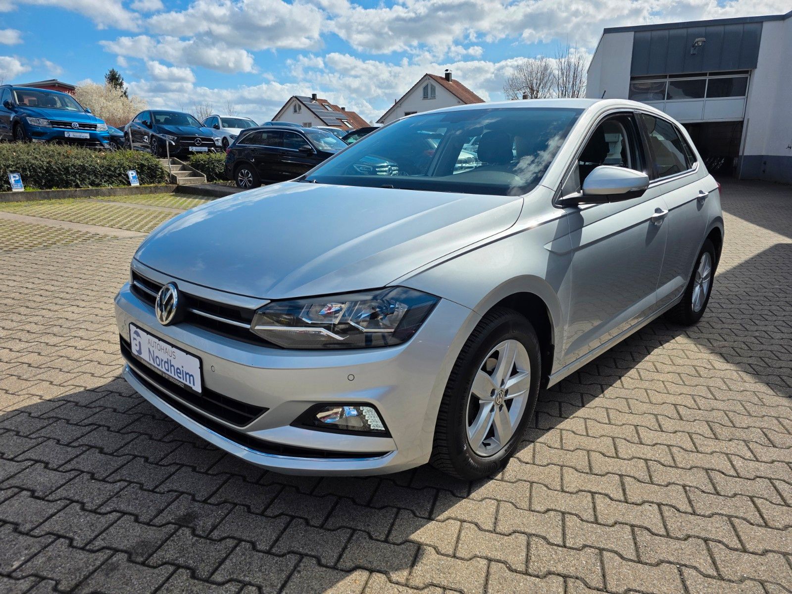 VW Polo VI 1.0 TSI Highline App-Connect/1.Hand/ PDC
