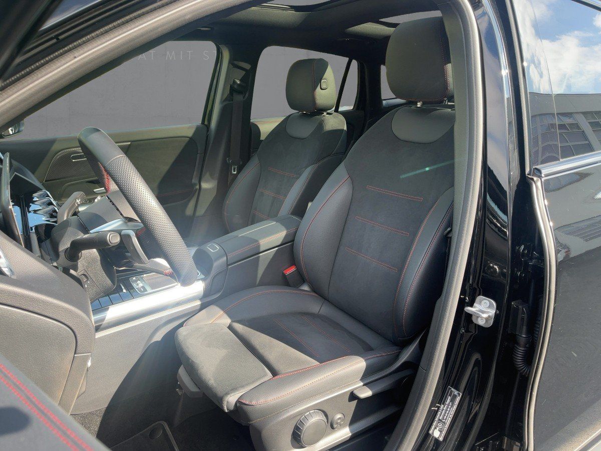 Fahrzeugabbildung Mercedes-Benz GLA 200 d AMG/Night/Pano/Kamera/AHK