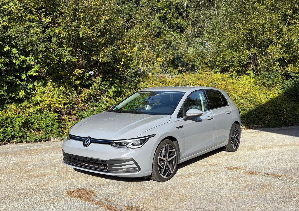 Image of Volkswagen Golf