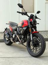 Ducati Scrambler Full Throttle - DUCATI SCRAMBLER FULL THROTTLE