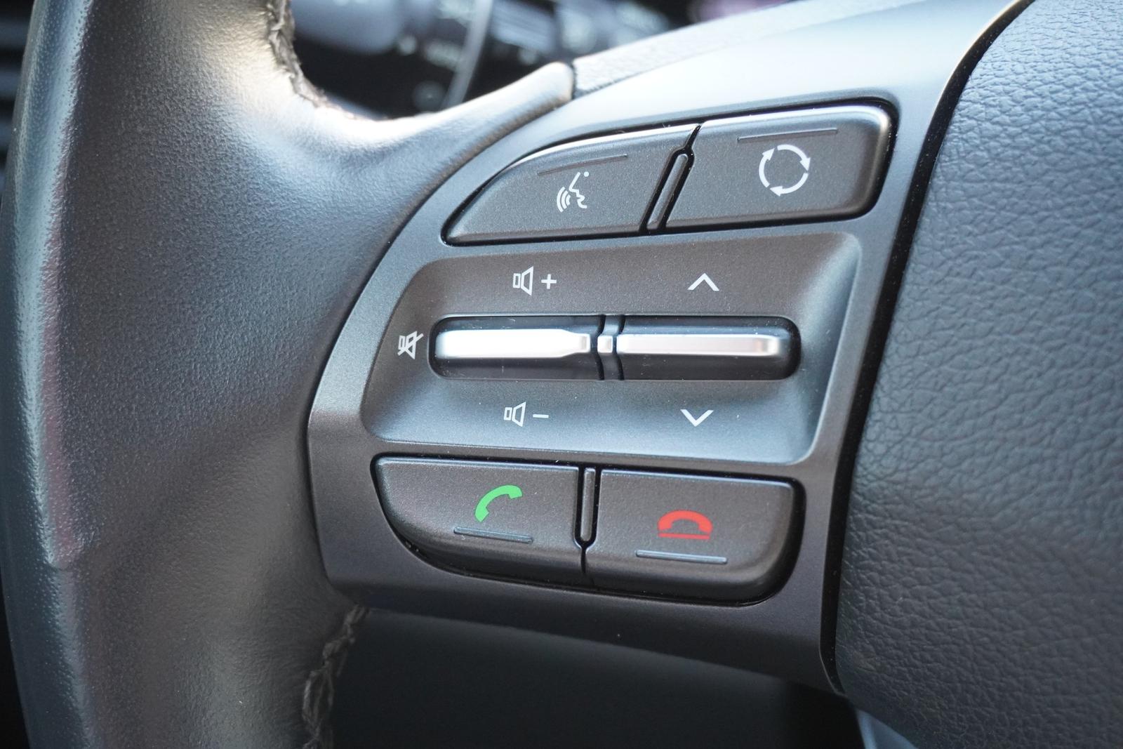 Hyundai i30 1.0 T-GDI YES! Navi Kamera Sitzheizung PDC