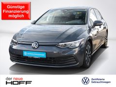 Volkswagen Golf VIII 1.0 eTSI DSG United Navi TravelAssist