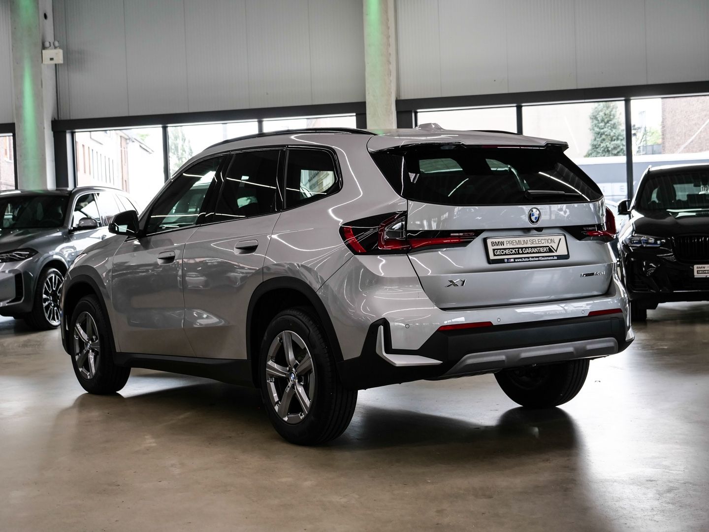 BMW X1 sDrive20d LC PROF HuD AHK SPORTSITZE ACC 360° foto 2