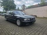 BMW bmw 735i e38 in ein top Zustand TÜV au neu - BMW 735: E38