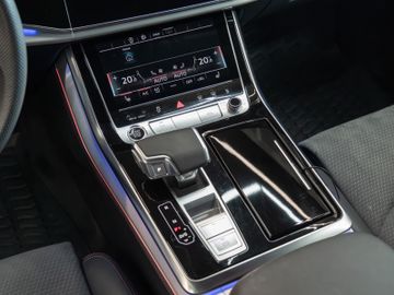 Audi Q7 - 12