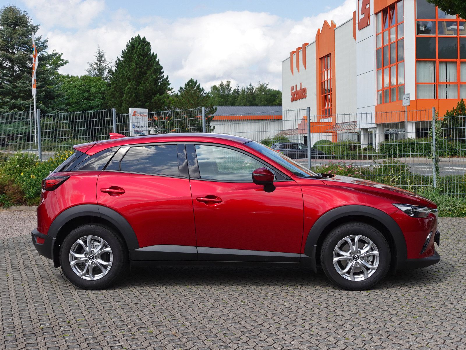 Fahrzeugabbildung Mazda CX-3 SKYACTIV-G 121 Exclusive-Line Navi RFK