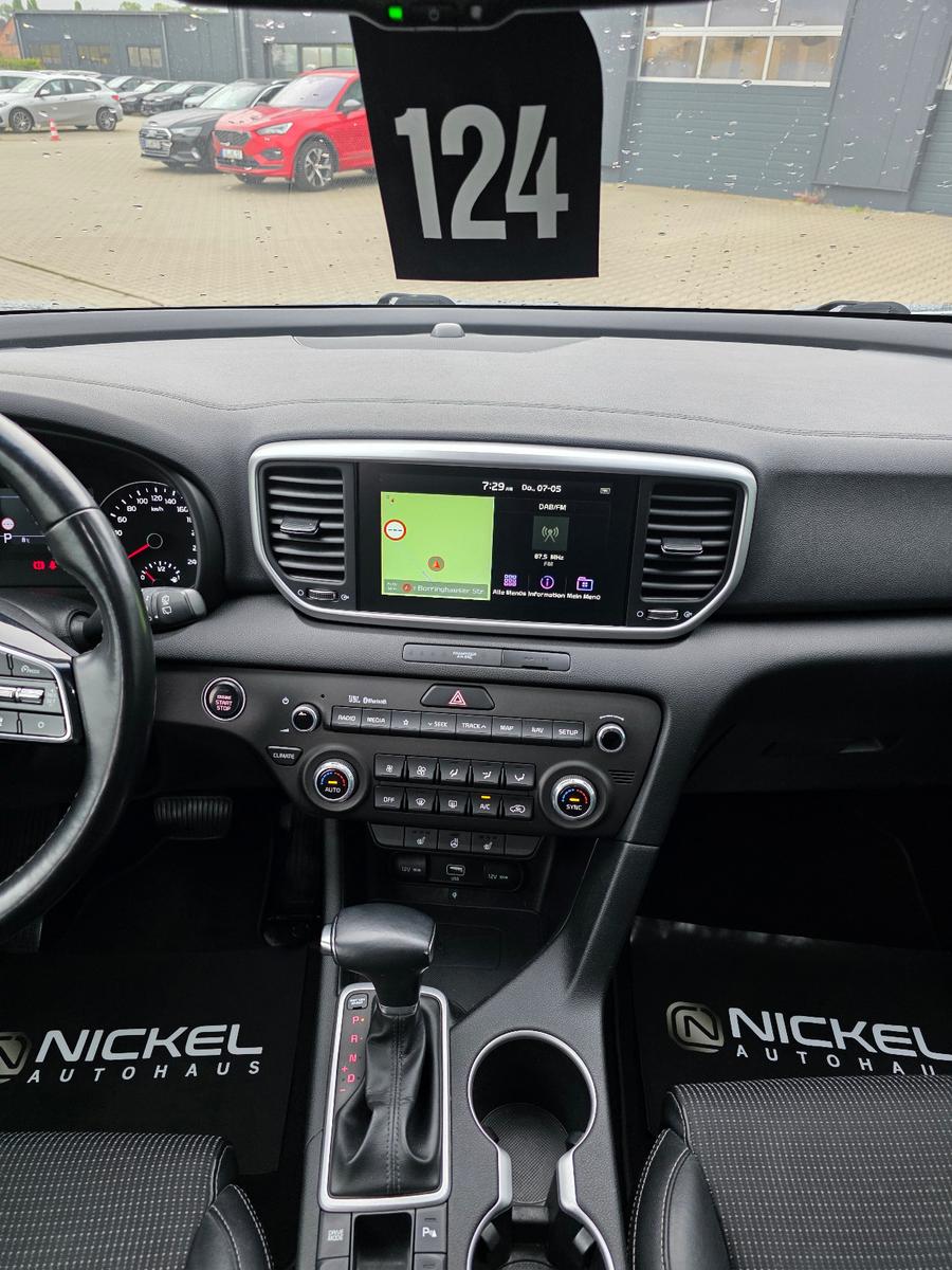 Kia Sportage Spirit 4WD*Bi-Led*Kamera*Pano*Leder*AHK