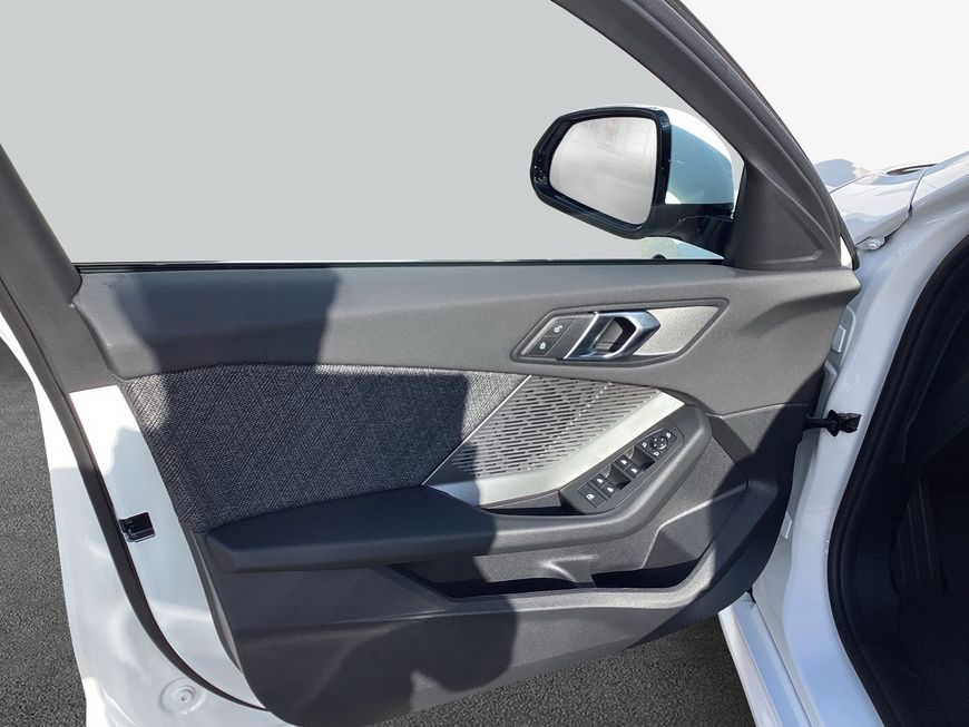BMW 120 - Bild 20
