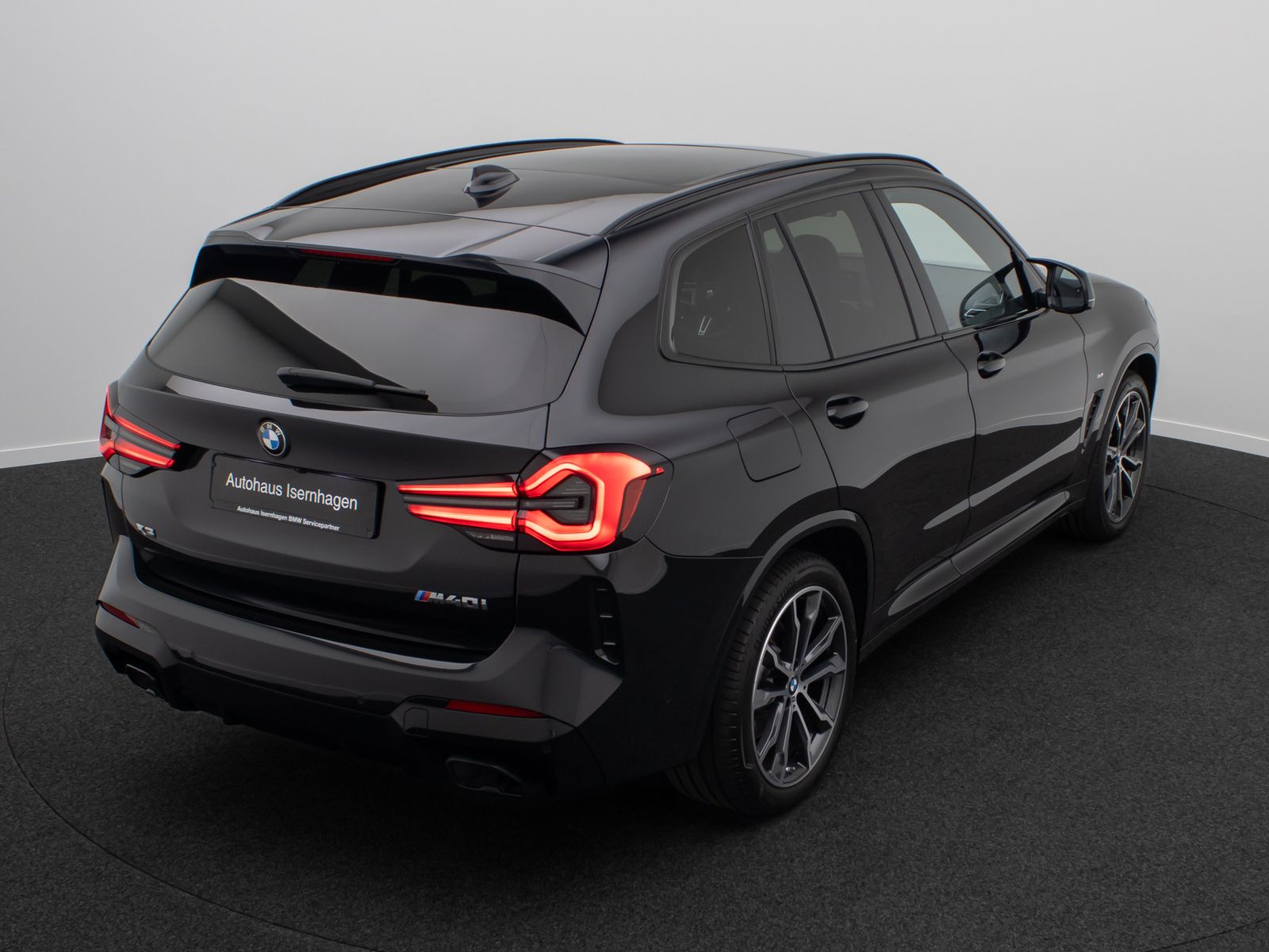 Fahrzeugabbildung BMW X3 M40i Panorama HUD DAB HiFi Laser Kamera 20"