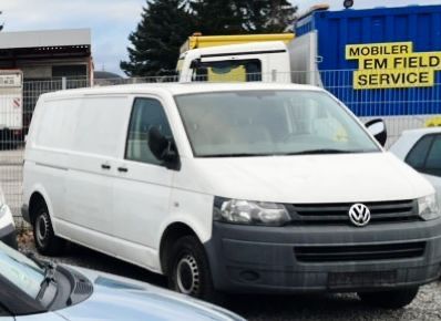 Volkswagen T5 Transporter /- Neues Modell ´Gepflegtes Auto´