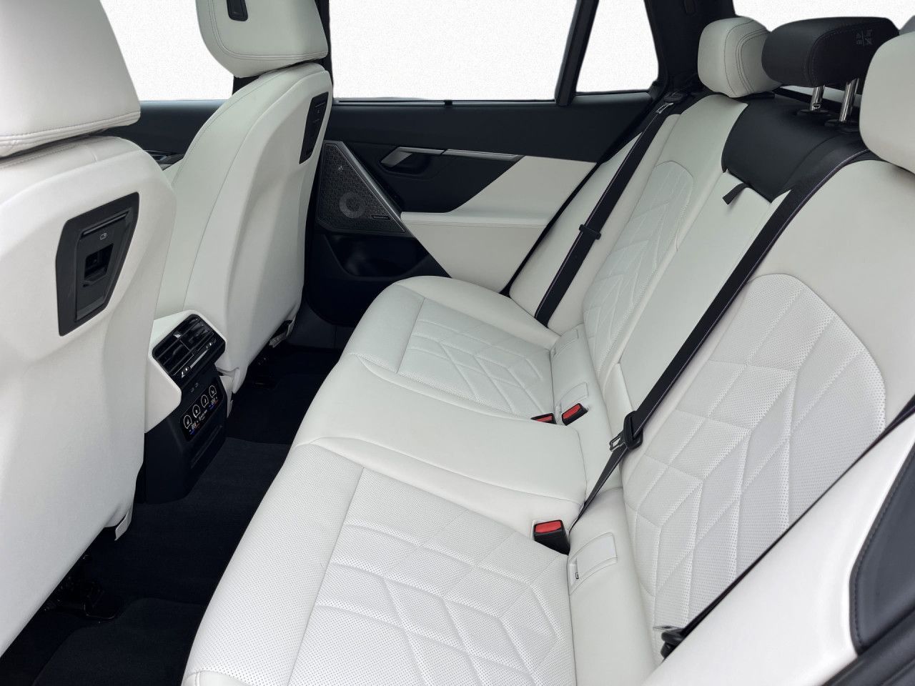 BMW i5 - Bild 16