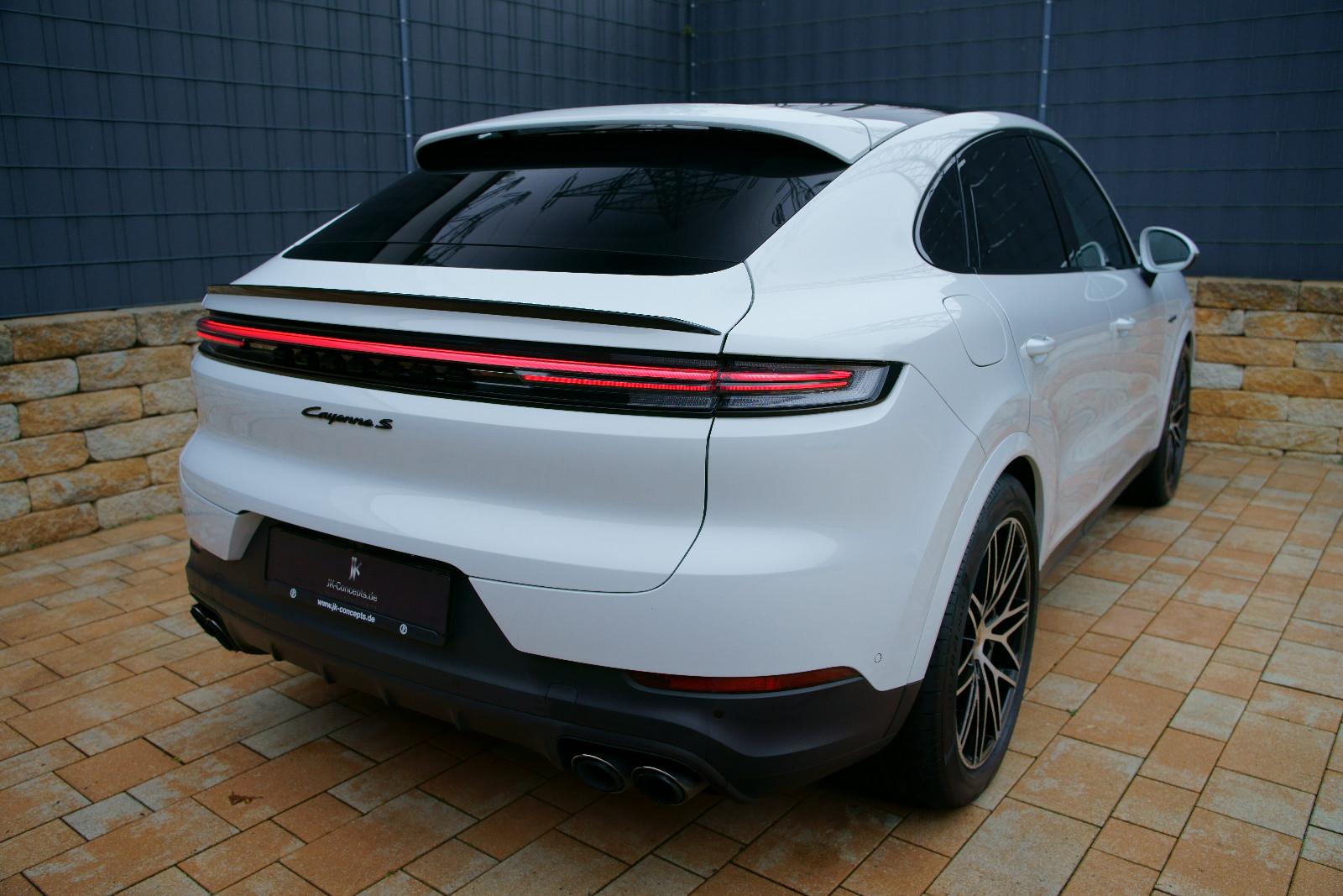 Porsche Cayenne Coupe S E-Hybrid /HLA/AHK/ INNO/HEADUP