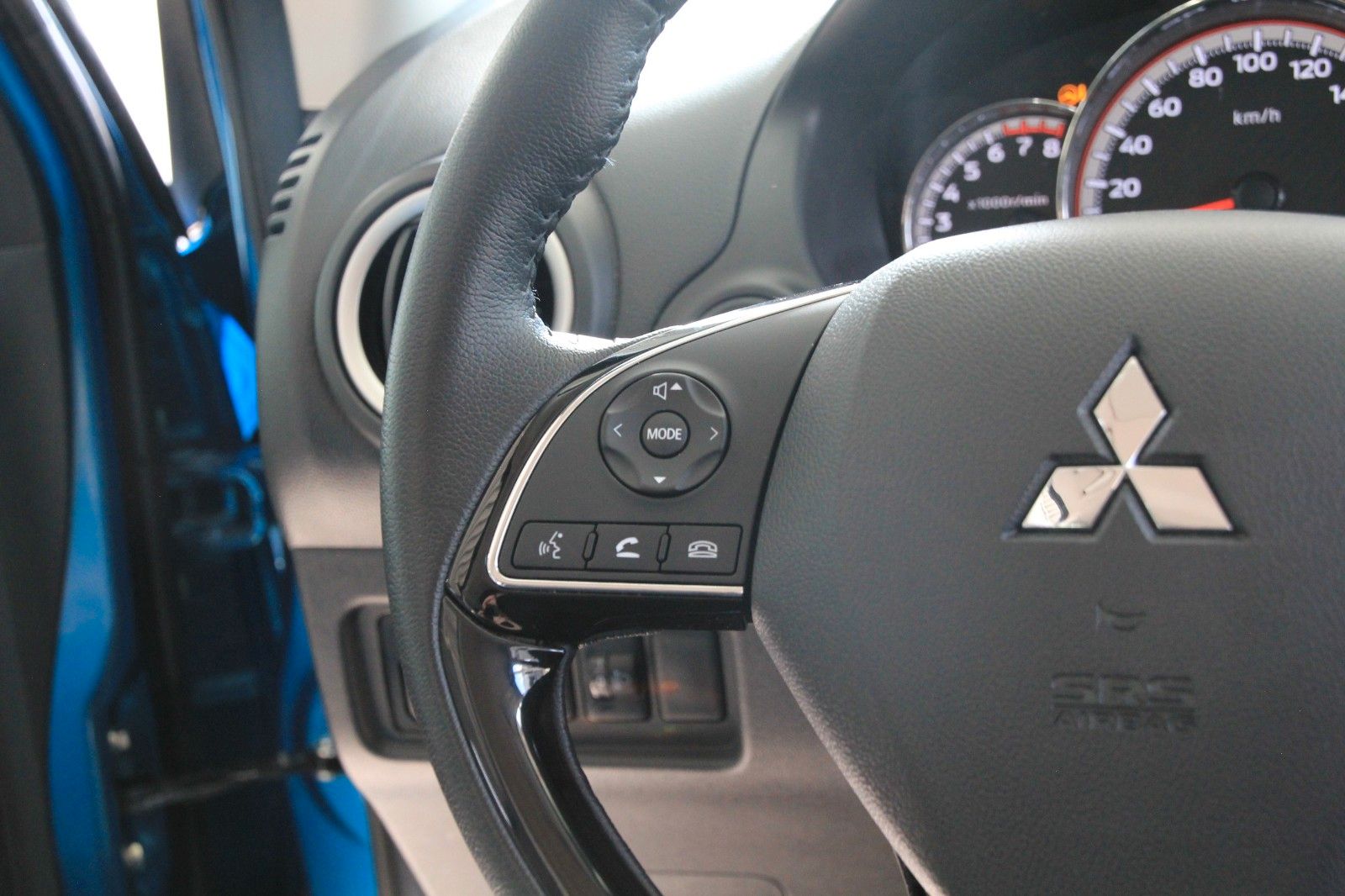 Fahrzeugabbildung Mitsubishi Space Star Select+
