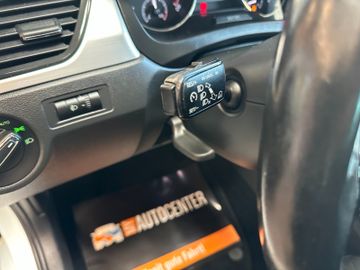 Skoda Rapid *Service:NEU*TEMPO*SitzHZ*KLIMAAUTO*PDC*