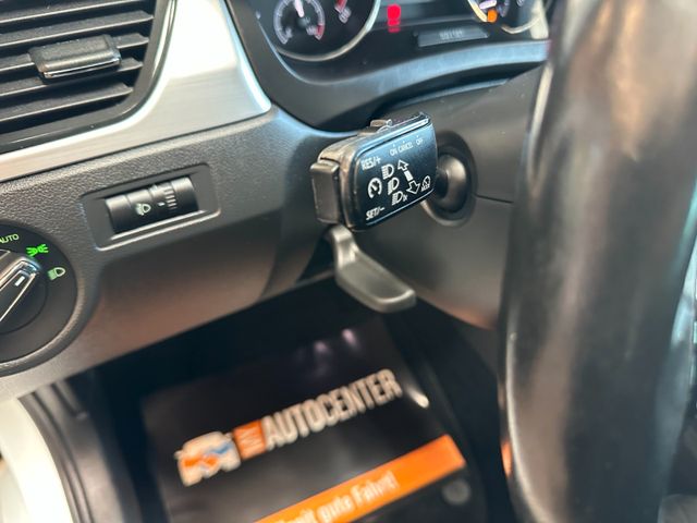 Skoda Rapid *Service:NEU*TEMPO*SitzHZ*KLIMAAUTO*PDC*