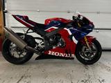 Honda CBR-RRR Fireblade SC82 SP1 - HONDA CBR