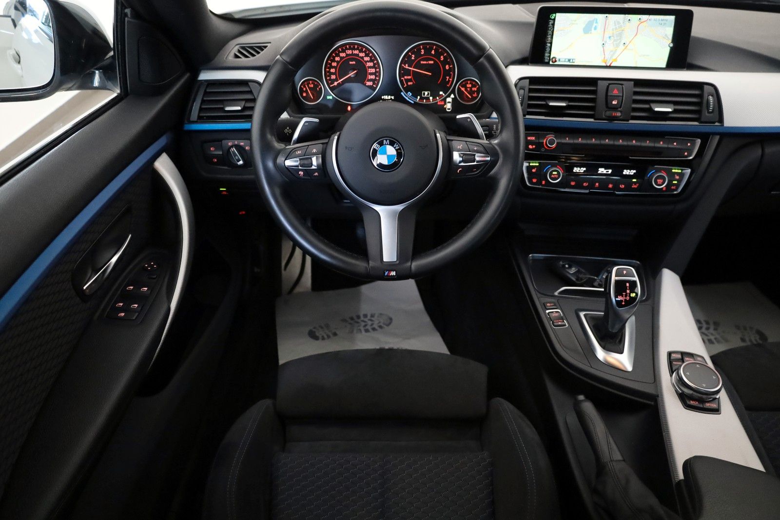 Fahrzeugabbildung BMW 440i xDrive GC M Sport Alcantara,Navi,LED,SH,ACC