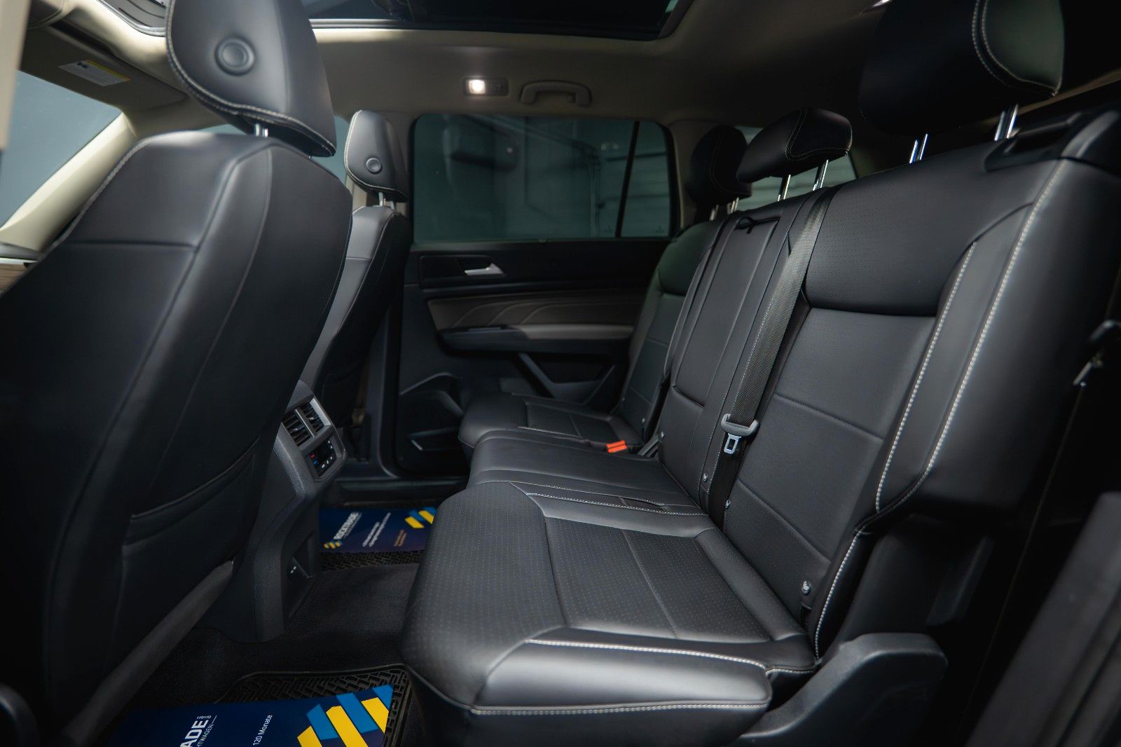 Fahrzeugabbildung Volkswagen ATLAS 3.6 4x4 SEL PREMIUM Black Line *7 Sitze*