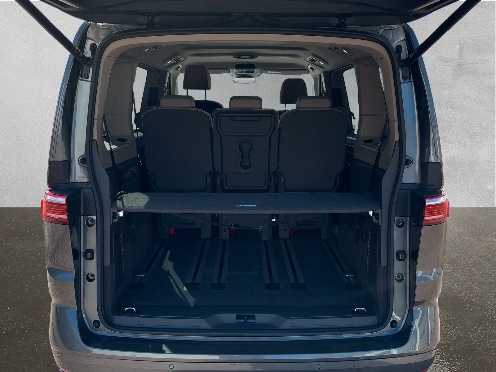 Fahrzeugabbildung Volkswagen T7 Multivan 2.0 TDI DSG RFK App-Connect