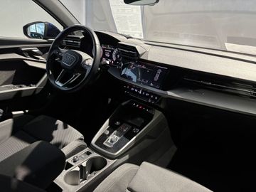 Fotografie 8 des Audi A3 35 TFSI Sportback S tronic advanced