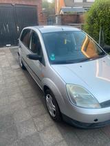Ford Fiesta 1.4 80PS Benziner - Ford Fiesta aus 2004: 1.4
