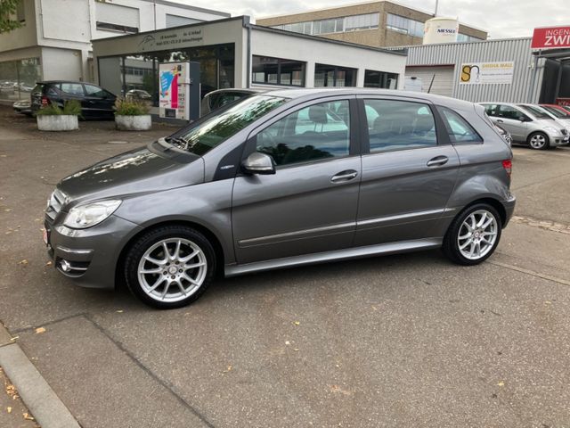 Mercedes-Benz B - Klasse B 180 Sport-Paket