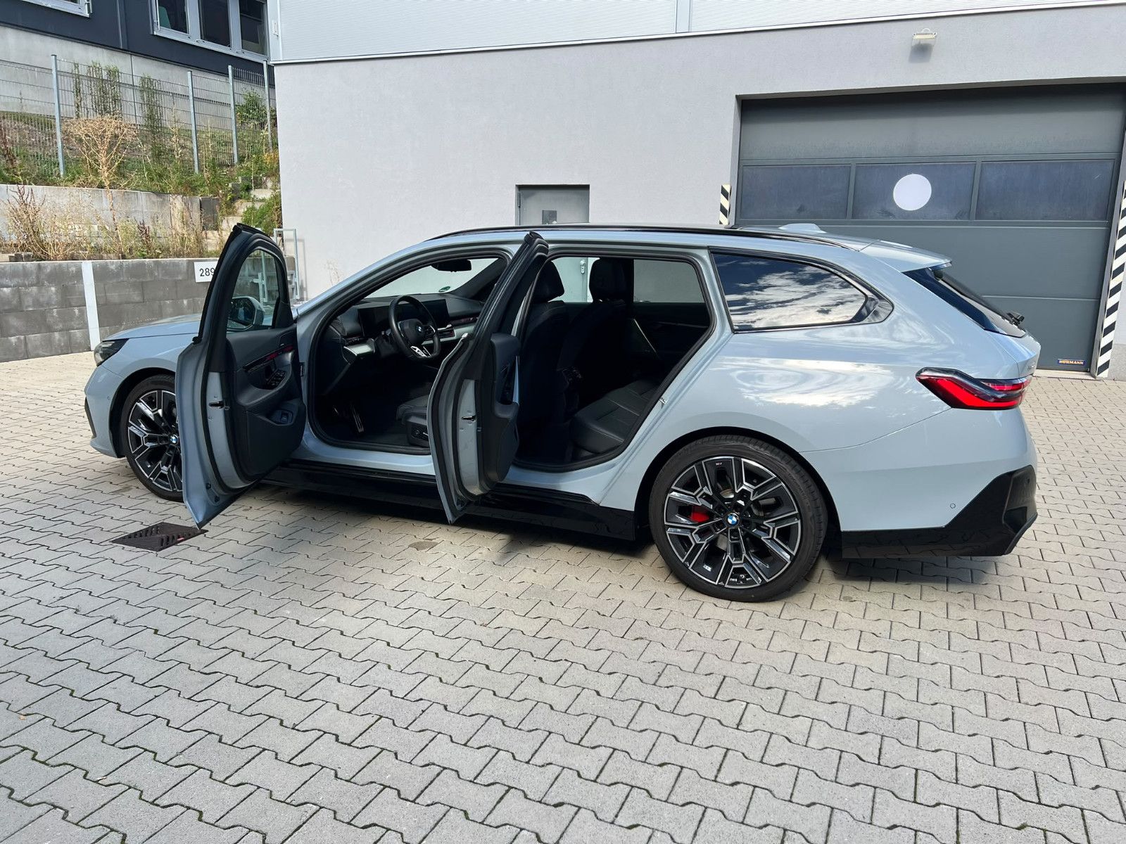 BMW 540d xDrive Touring M SPORT PRO/Panoramadach