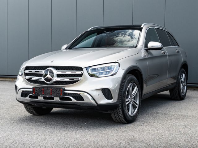 MERCEDES-BENZ GLC 220 d 4Matic PANO/SITZLÜFUNG/AIRMATIC/LED