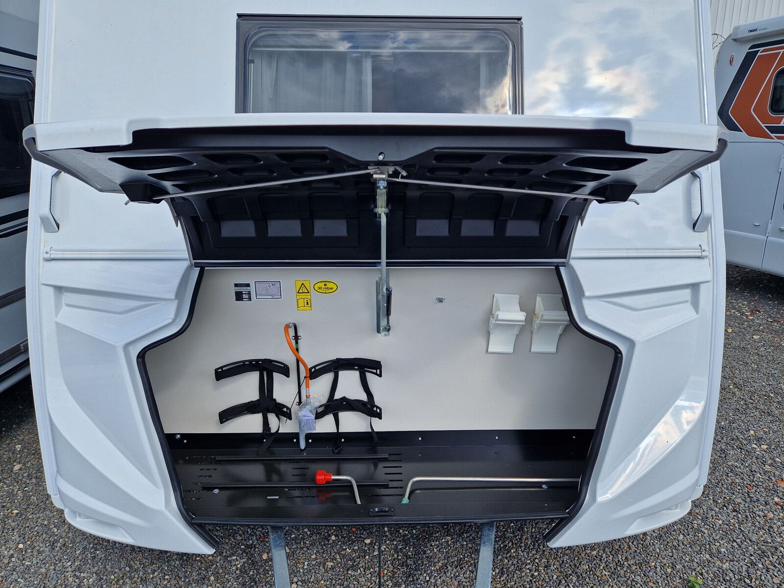 Fahrzeugabbildung Knaus Sport 500 KD 3-Etagenbett mit Garagenklappe