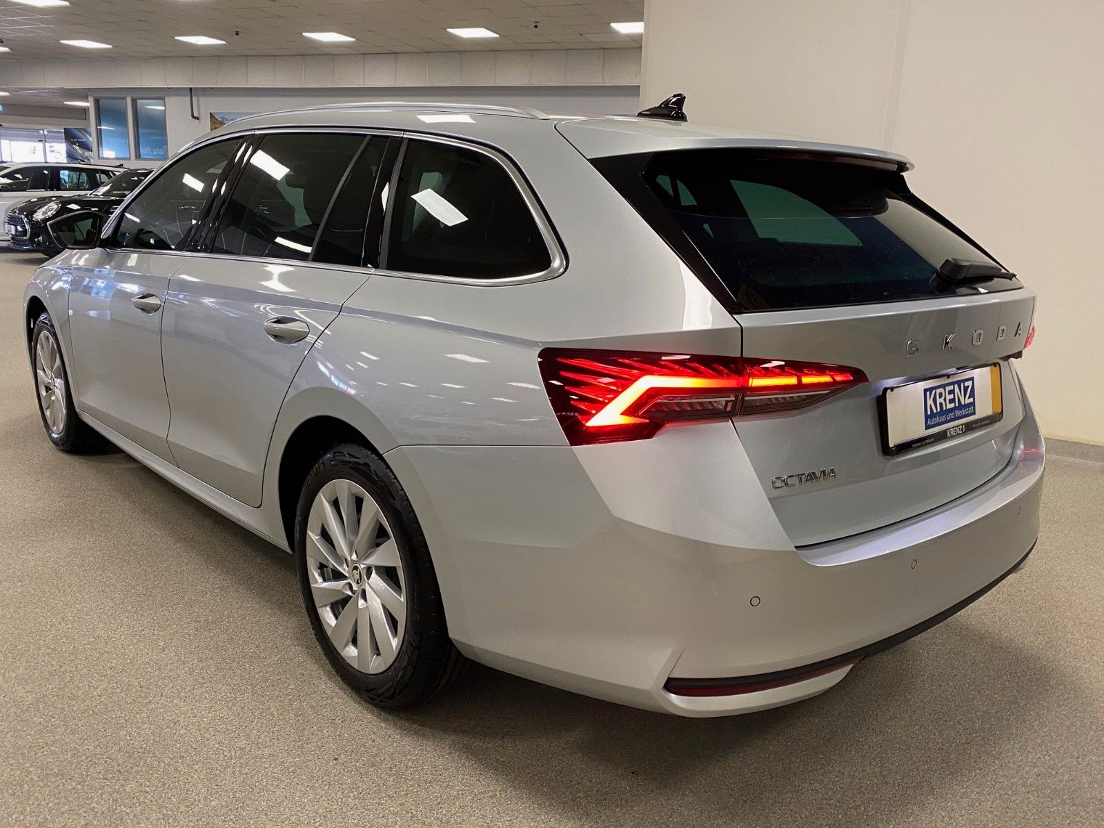 Fahrzeugabbildung SKODA Octavia 1.5 TSI MHEV 110kW DSG Selection+Matrix+
